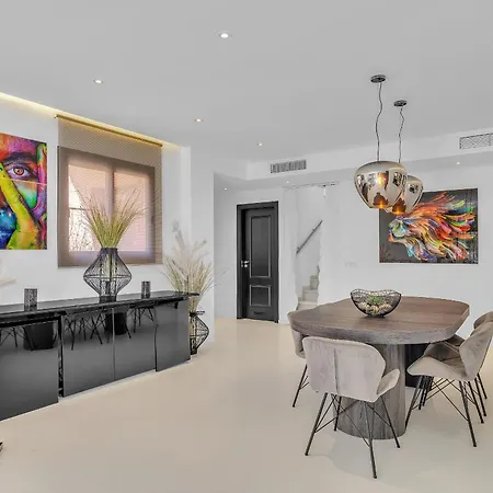 Hacienda Del Sol Penthouse By Finest דירה אסטפונה
