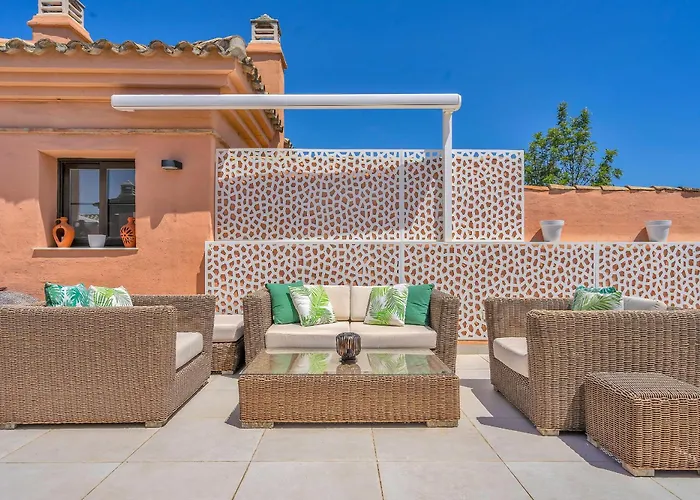 Hacienda Del Sol Penthouse By Finest 埃斯特波纳