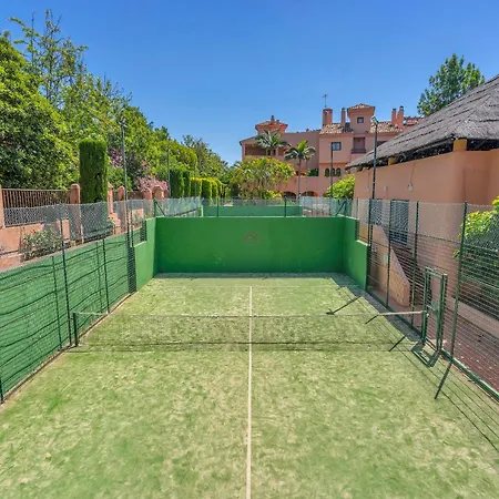 Hacienda Del Sol Penthouse Estepona