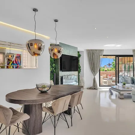 Hacienda Del Sol Penthouse By Finest Daire