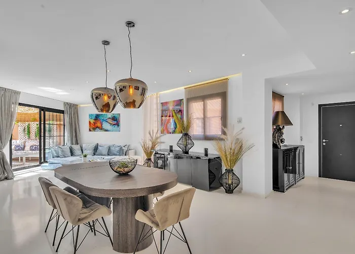 Lägenhet Hacienda Del Sol Penthouse By Finest Estepona